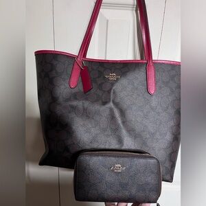 Coach tote/matching wallet